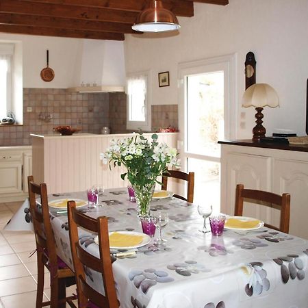 3 Bedroom Awesome Home In Lézardrieux Εξωτερικό φωτογραφία