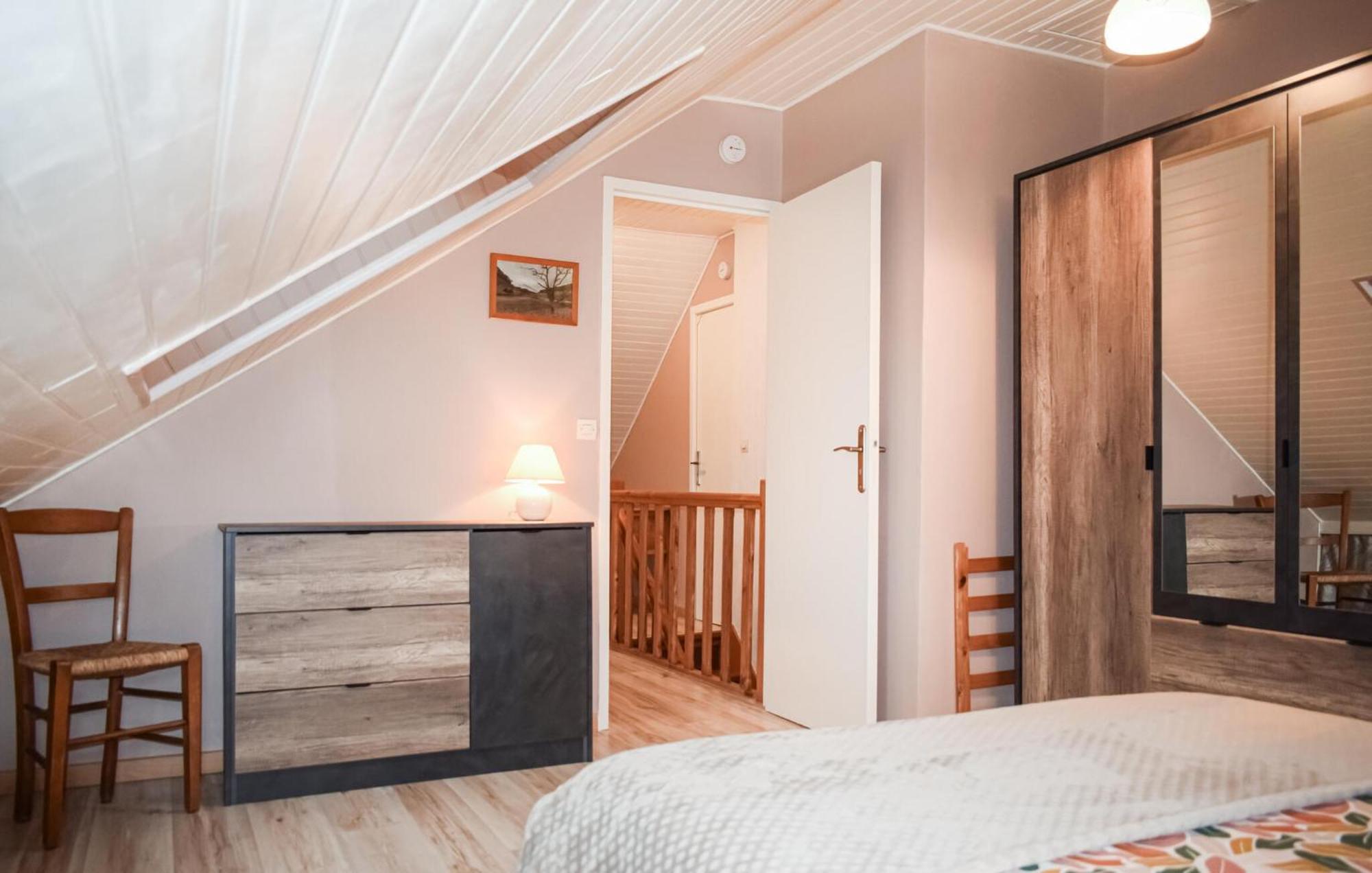 3 Bedroom Awesome Home In Lézardrieux Εξωτερικό φωτογραφία