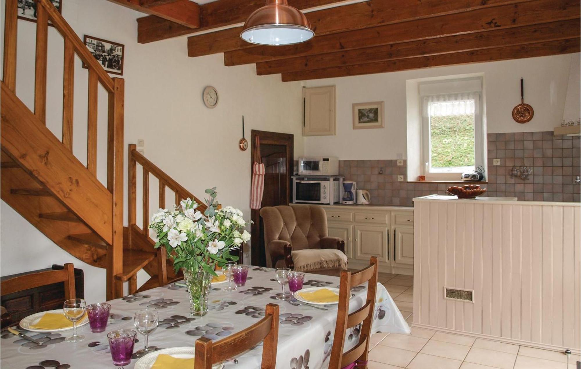 3 Bedroom Awesome Home In Lézardrieux Εξωτερικό φωτογραφία